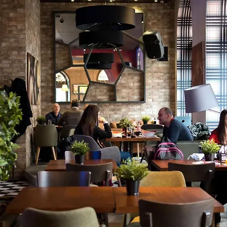 Hotel Grand Hedonist 4*