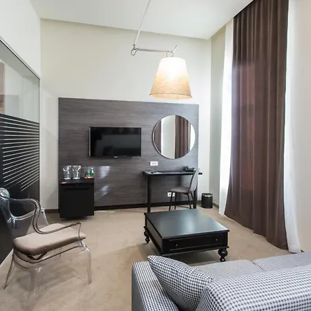 Grand Hedonist Hotel